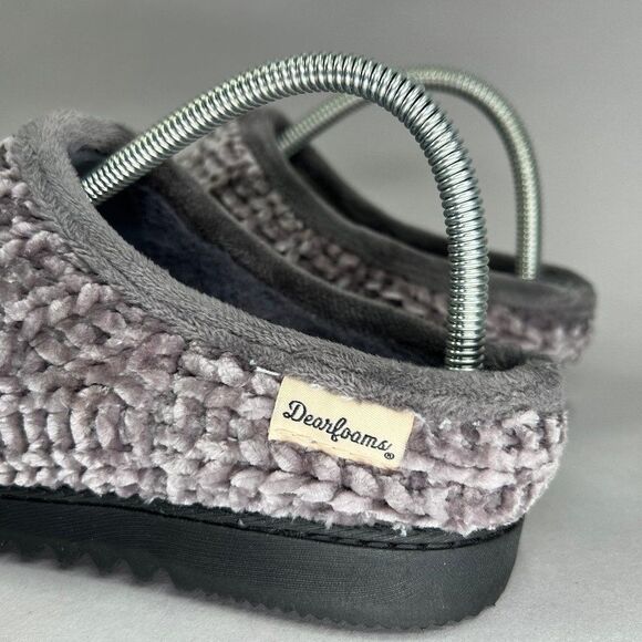 Dearfoams Women's Size 6 Gray Slippers - Picture 5 of 12
